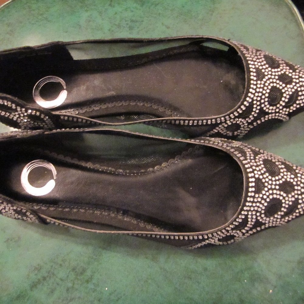 Journee Batavia Black Rhinestone Mesh Flats Sz 5.5